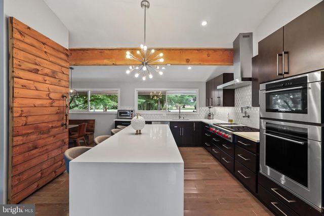 1004 MERCER RD, Princeton, NJ 08540