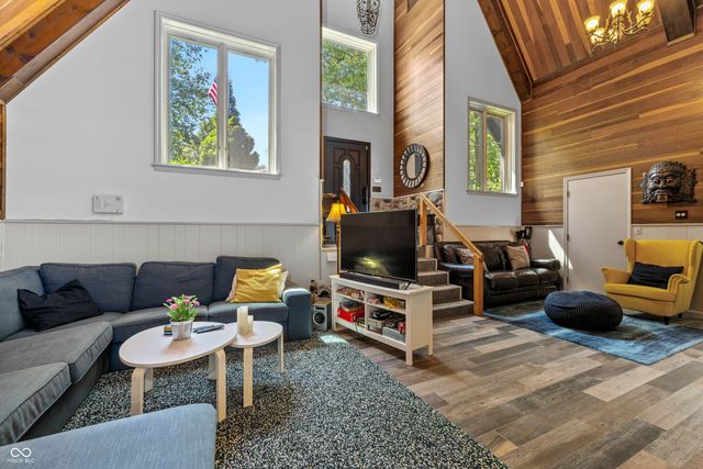 6420 Oriole Drive, Nineveh, IN 46164