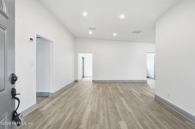 202 AZALEA Circle, Palatka, FL 32177