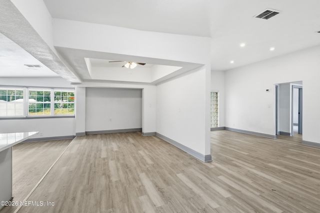 202 AZALEA Circle, Palatka, FL 32177