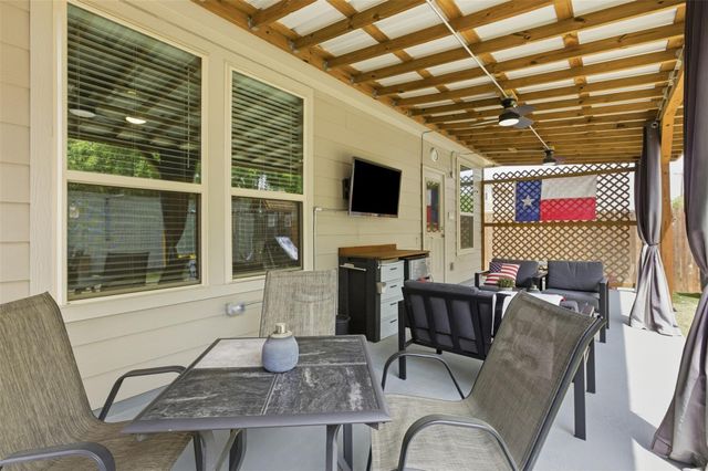 309 La Dera DR, Liberty Hill, TX 78642