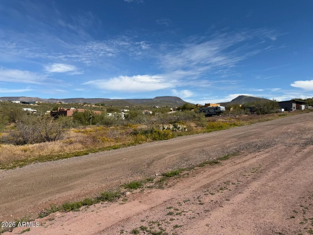 1111 E Honda Bow Rd -- -, New River, AZ 85087 — photo 4