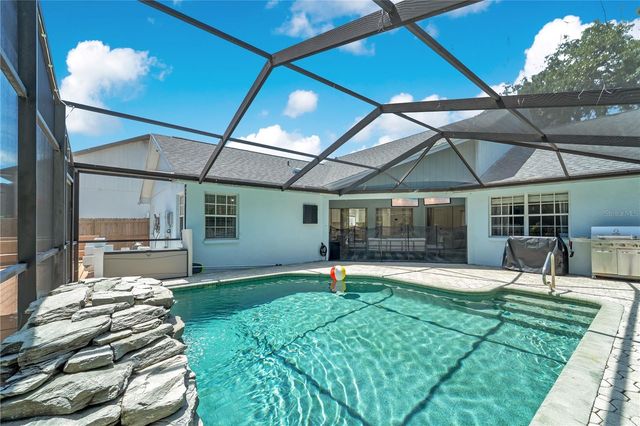 4811 KLOSTERMAN OAKS BOULEVARD, Palm Harbor, FL 34683