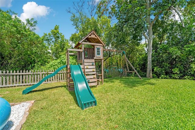 4811 KLOSTERMAN OAKS BOULEVARD, Palm Harbor, FL 34683