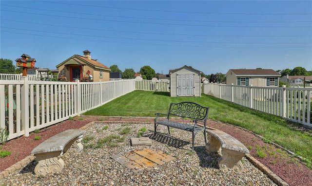 124 Stephanie Drive, Palmer Twp, PA 18045