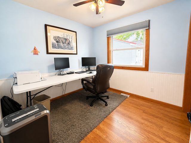 903 E Monroe Street, Mount Ayr, IA 50854