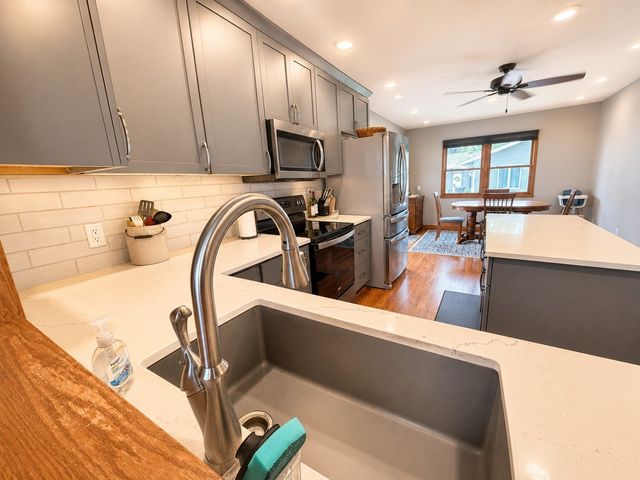 903 E Monroe Street, Mount Ayr, IA 50854