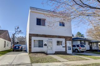 7228 Chalmers Avenue Unit: Upper, Warren, MI 48091