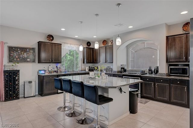 9656 Paraiso Springs Street, Las Vegas, NV 89139