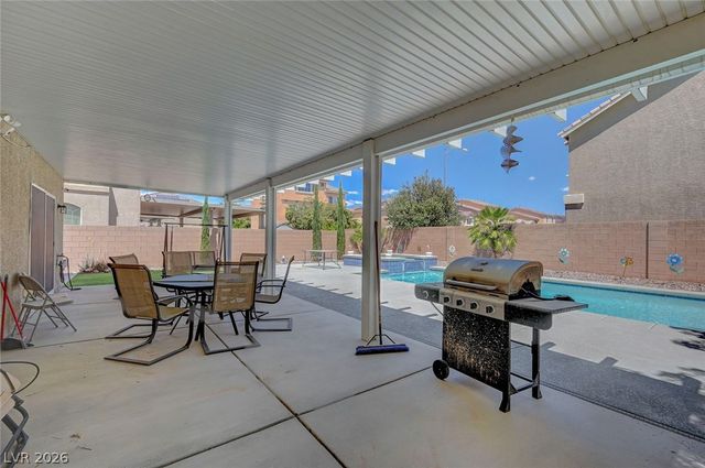 9656 Paraiso Springs Street, Las Vegas, NV 89139