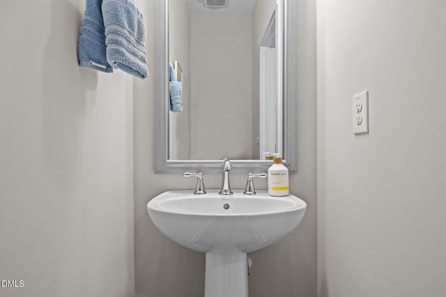 2791 Stone Rock Drive 113, Raleigh, NC 27604