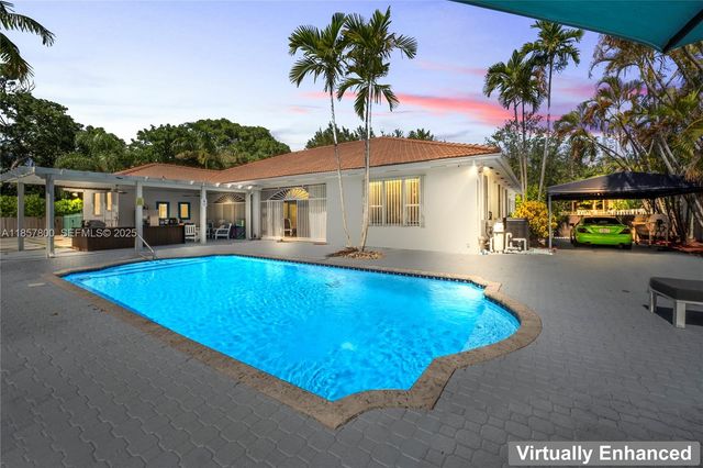 5750 SW 67th Avenue, Miami, FL 33143