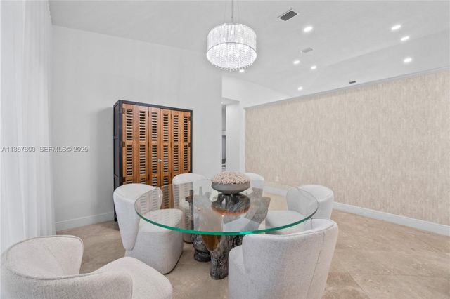 5750 SW 67th Avenue, Miami, FL 33143