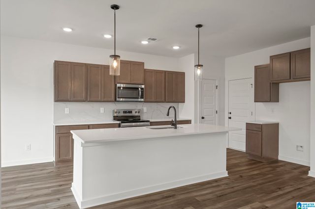 189 BELLEHURST DRIVE, Warrior, AL 35180