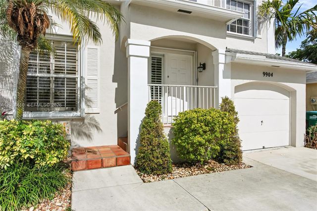 9904 SW 117th Pl, Miami, FL 33186
