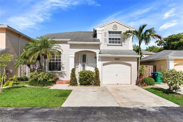 9904 SW 117th Pl, Miami, FL 33186