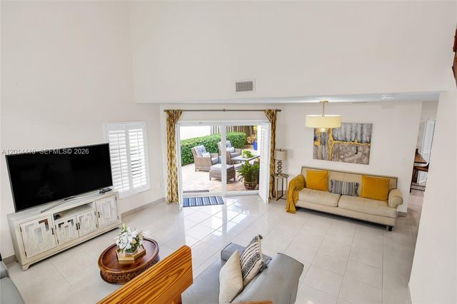 9904 SW 117th Pl, Miami, FL 33186