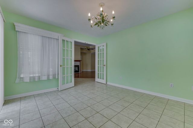 7621 Briarstone Lane, Indianapolis, IN 46227