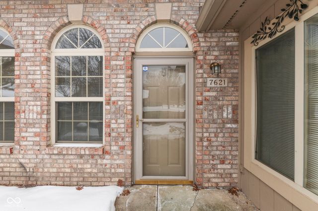7621 Briarstone Lane, Indianapolis, IN 46227