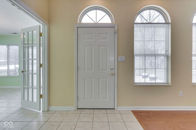 7621 Briarstone Lane, Indianapolis, IN 46227