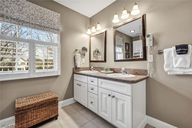 7360 Arbor Glen Place, Concord Twp, OH 44060