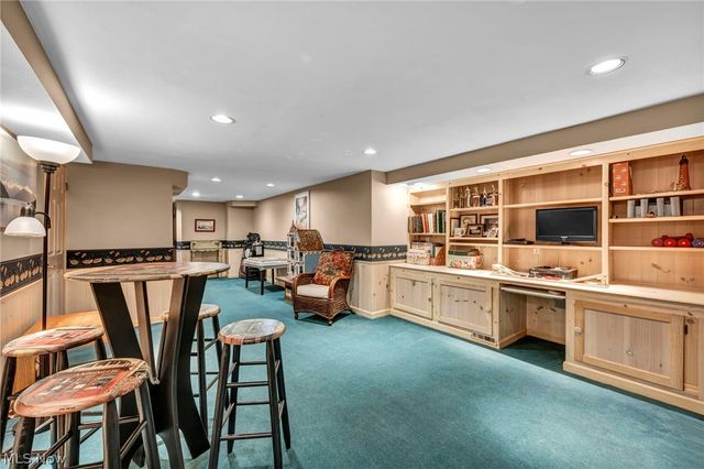 7360 Arbor Glen Place, Concord Twp, OH 44060