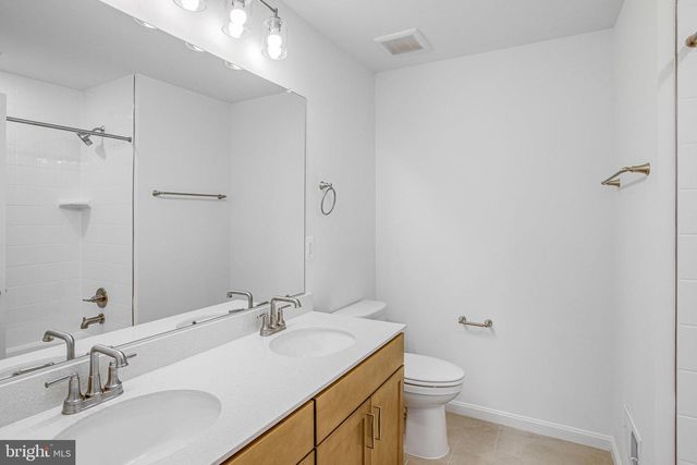 35611 PINE NEEDLE LN, Locust Grove, VA 22508