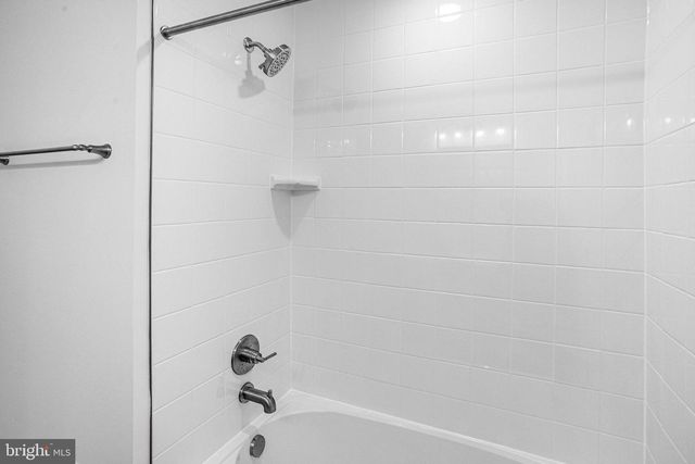 35611 PINE NEEDLE LN, Locust Grove, VA 22508