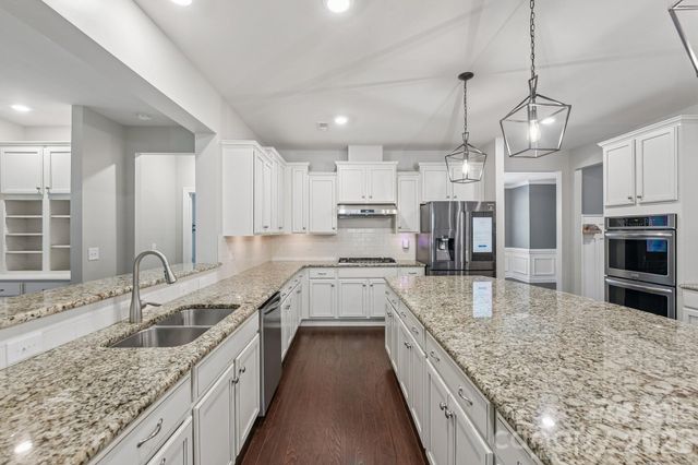 410 Kensington Park Way, Waxhaw, NC 28173