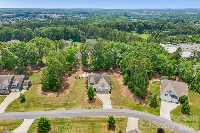 410 Kensington Park Way, Waxhaw, NC 28173