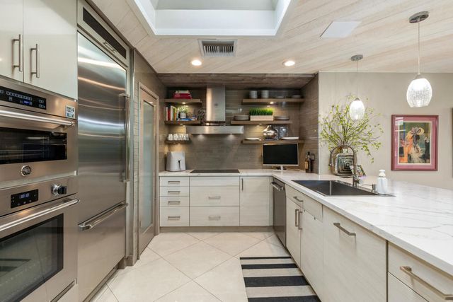 10 Lafayette Drive, Rancho Mirage, CA 92270