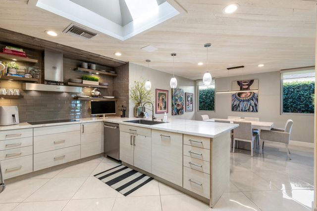 10 Lafayette Drive, Rancho Mirage, CA 92270