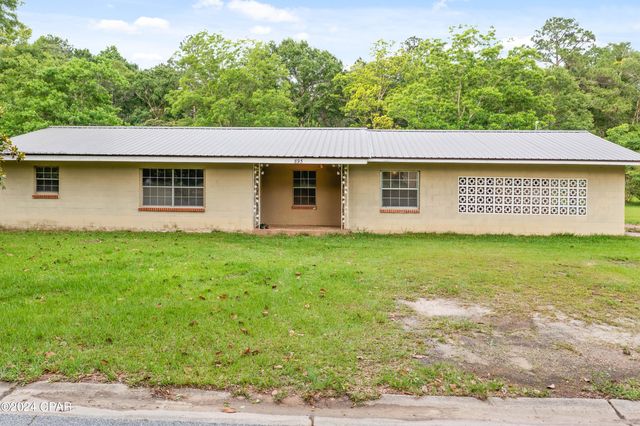 893 8th Street, Chipley, FL 32428