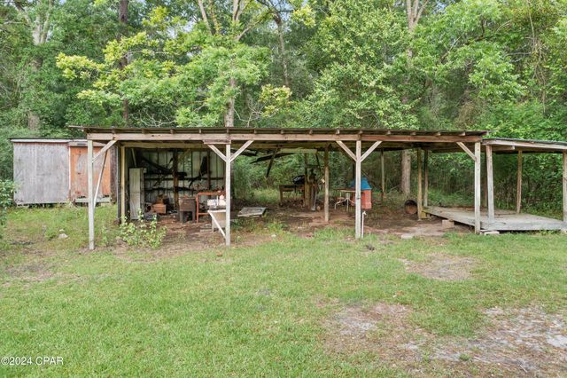 893 8th Street, Chipley, FL 32428
