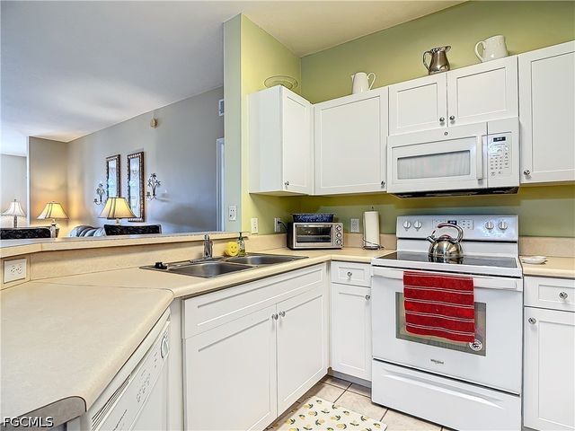 15625 Ocean Walk CIR S 208, Fort Myers, FL 33908