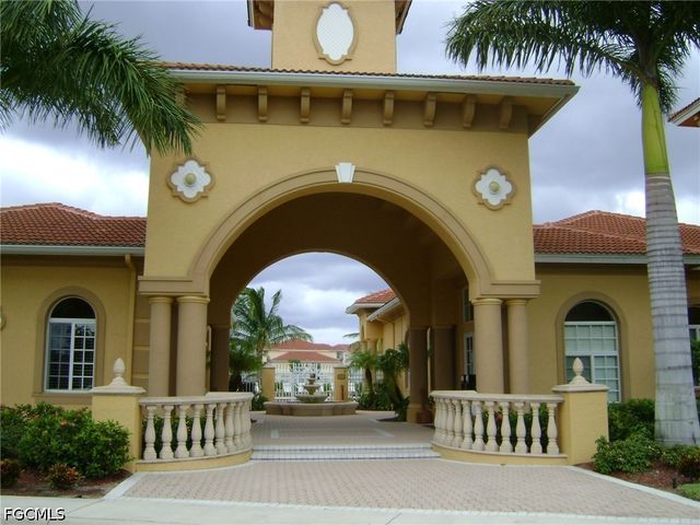 15625 Ocean Walk CIR S 208, Fort Myers, FL 33908