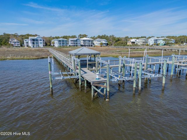 913 Salt Spray Lane, Wilmington, NC 28409