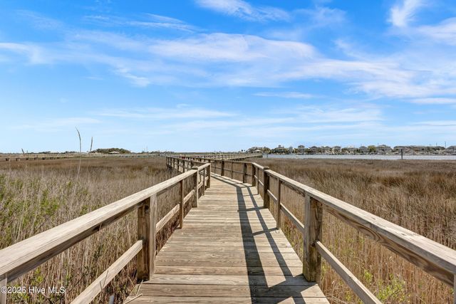 913 Salt Spray Lane, Wilmington, NC 28409
