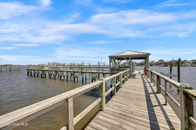 913 Salt Spray Lane, Wilmington, NC 28409