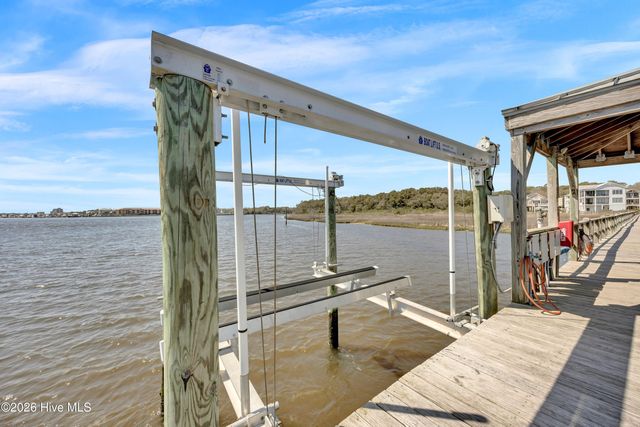 913 Salt Spray Lane, Wilmington, NC 28409