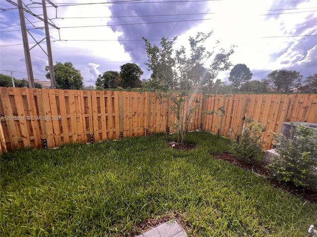 4616 NW 120th Way, Coral Springs, FL 33076