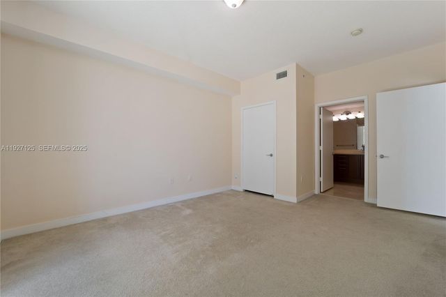 1111 SW 1 Ave 2716-N, Miami, FL 33130