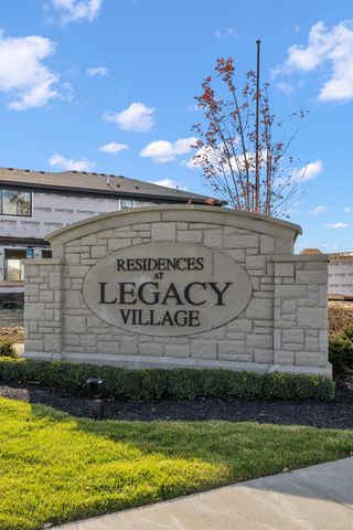54413 Palomino Drive, Shelby Twp, MI 48316