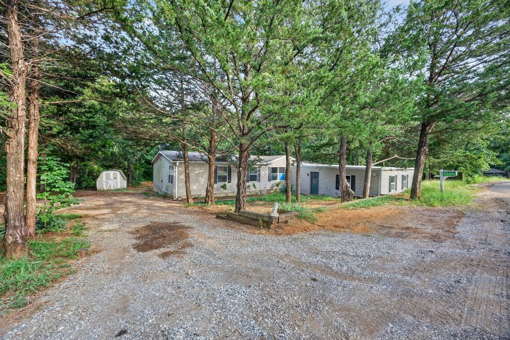 174 Cripple Minnow Bend, Pottsboro, TX 75076