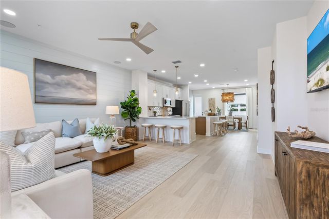 17812 BROADLEAF LOOP, Venice, FL 34293