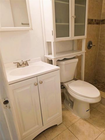 7173 Orange Drive 120, Davie, FL 33314