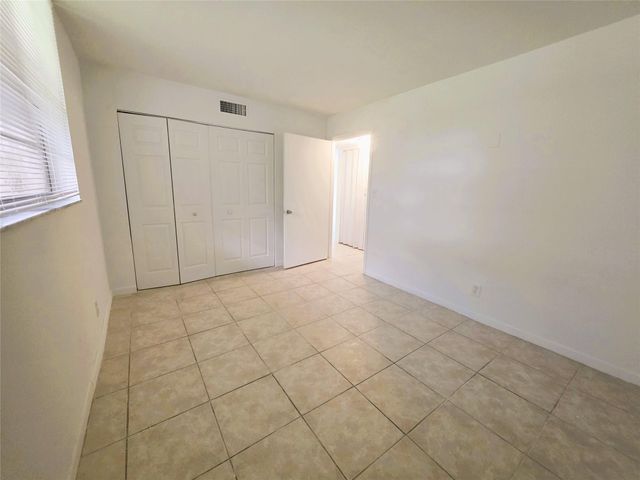 7173 Orange Drive 120, Davie, FL 33314