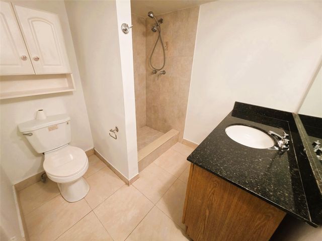 7173 Orange Drive 120, Davie, FL 33314