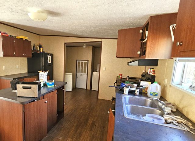 106 W Union Street, Eagle Lake, TX 77434