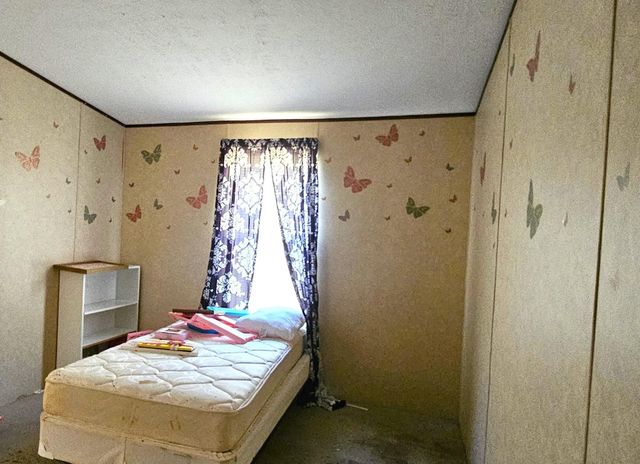 106 W Union Street, Eagle Lake, TX 77434